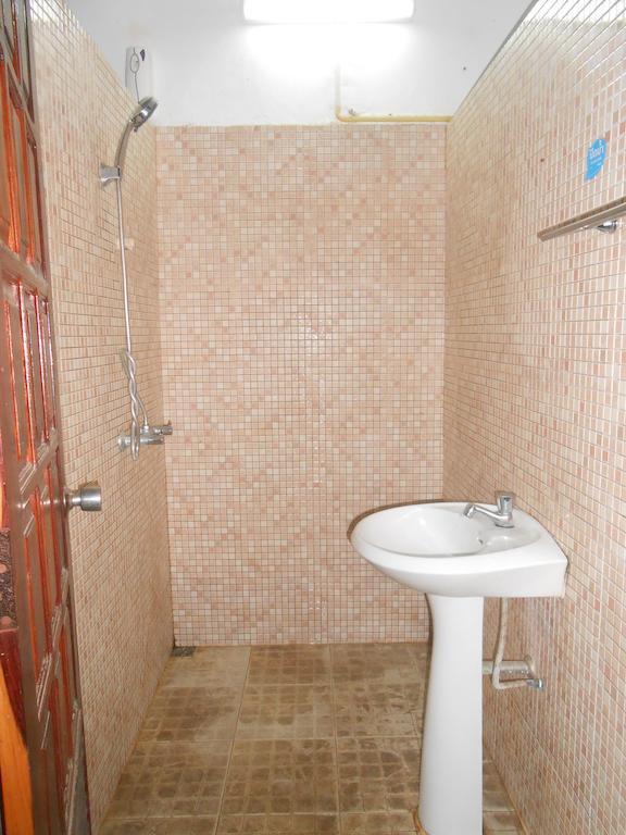 Saysouly Guesthouse Vientiane Quarto foto